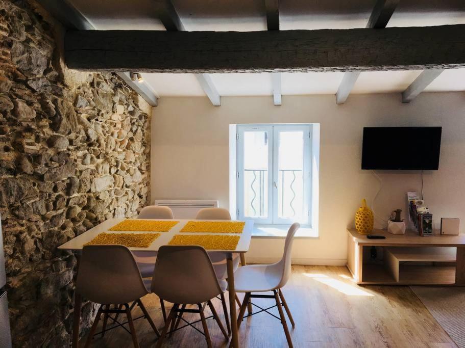 Au Pied De La Cite Leilighet Carcassonne Eksteriør bilde