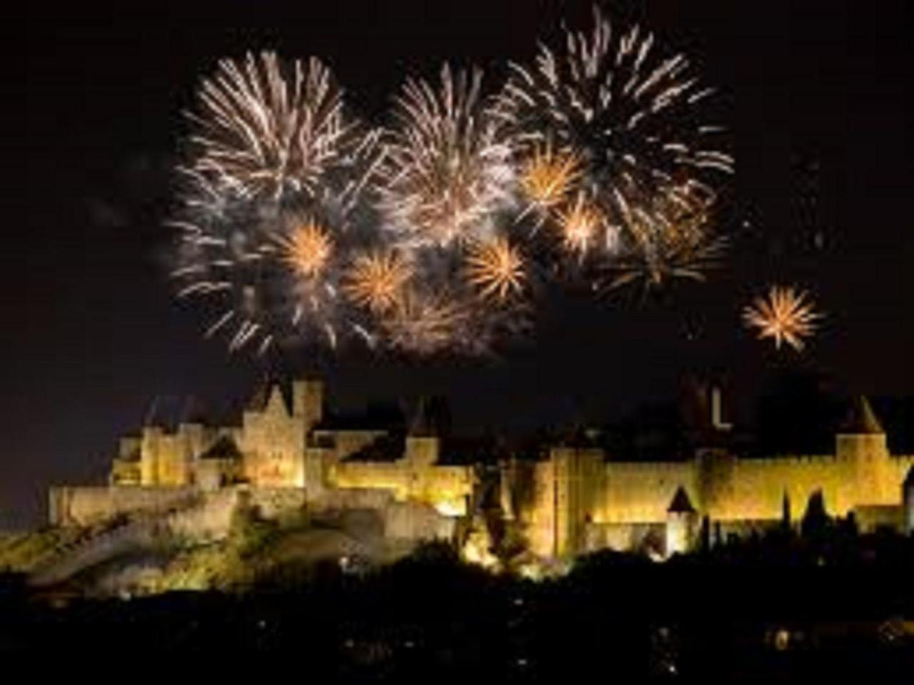 Au Pied De La Cite Leilighet Carcassonne Eksteriør bilde